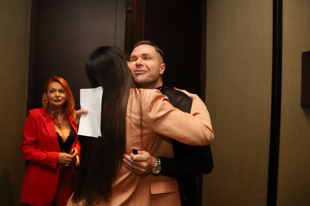 Ceca i Lidija stižu na proslavu