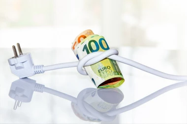 EVO KAKO MOŽEMO UŠTEDETI STRUJU, A I NOVAC: Stručnjaci otkrivaju koji uređaji u kući su energetski vampiri!