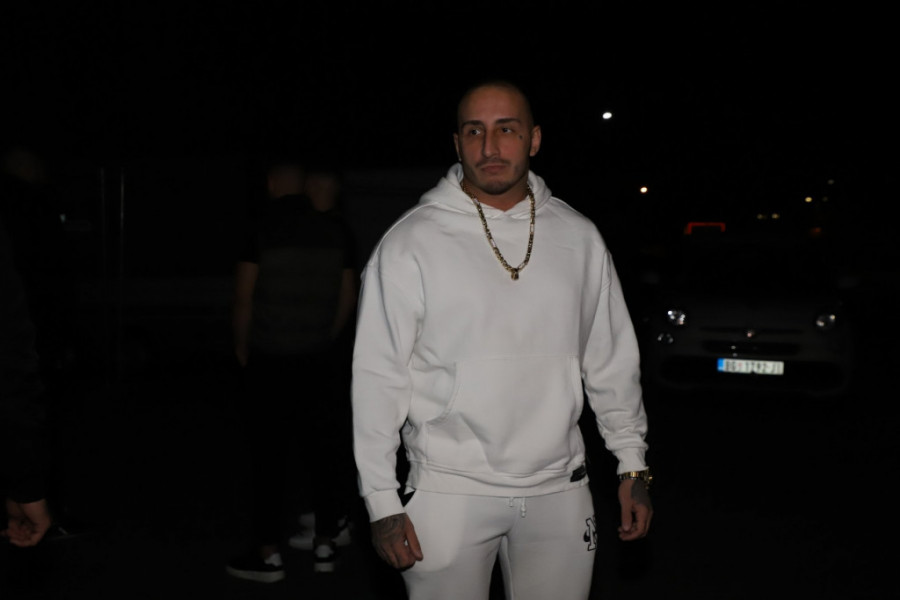 SKANDAL! Vuk Mob u nacističkoj uniformi u jeku rata Izraela sa Iranom - zbog ovoga može biti žestoko kažnjen! (GALERIJA)