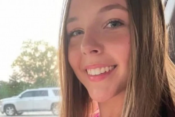 “SRAM TE BILO! BOG ĆE OD TEBE DIĆI RUKE!”: Direktor škole ŽESTOKO IZVREĐAO učenicu generacije zbog onoga što je napravila na žurci