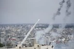 IZRAEL BOMBARDOVAO DVA AERODROMA U SIRIJI: Iranskom avionu sa krijumčarenim oružjem onemogućeno sletanje, let ministra spoljnih poslova vraćen u Teheran