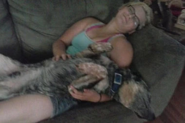 UŽAS KAKAV SE NE PAMTI: Majka izletela u dvorište da upuca psa, pa UBILA ĆERKU! Na sudu je donesena NAJNEVEROVATNIJA PRESUDA