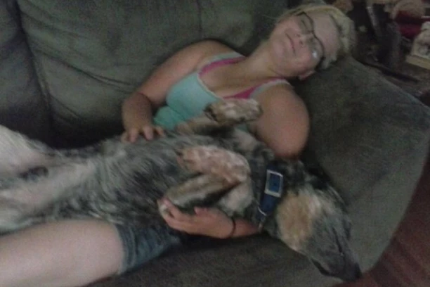 UŽAS KAKAV SE NE PAMTI: Majka izletela u dvorište da upuca psa, pa UBILA ĆERKU! Na sudu je donesena NAJNEVEROVATNIJA PRESUDA