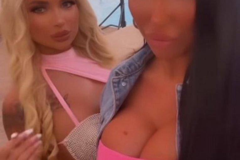 Anja Todorović i Tijana Ajfon