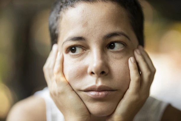 “MUŠKARCI SU ME PROZIVALI, A ŽENE SU MI SE PODSMEVALE”: Fitnes instruktorka zbog BIZARNOG RAZLOGA promenila svoje ime