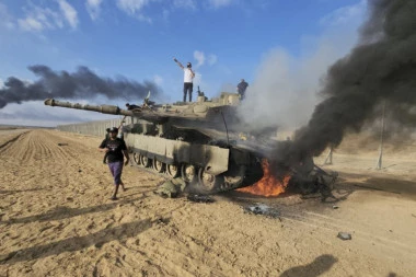 EGZEKUCIJU ĆEMO EMITOVATI JAVNO! Hamas uputio oštru poruku: Za svaki napad na civile, ubićemo jednog izraelskog zarobljenika!