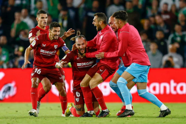 SRBI DOŽIVELI VELIKI ŠOK: Dmitrović i Gudelj ne znaju šta ih je snašlo