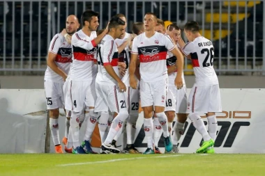 POBEDA VOŽDOVCA ZA KRAJ SEZONE: Urnebesna objava "zmajeva" na društvenim mrežama!