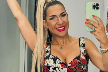 JOVANA JEREMIĆ POKAZALA FRAJERA: Voditeljka u naručju novog dečka, a PORUKOM oduševila sve!