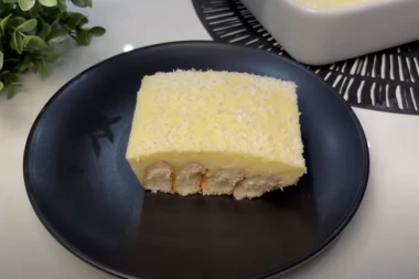 AKO IMATE JEDAN LIMUN I MLEKO, NAPRAVITE OVAJ KOLAČ: Osvežavajuće, a slatko - ČAROLIJA UKUSA