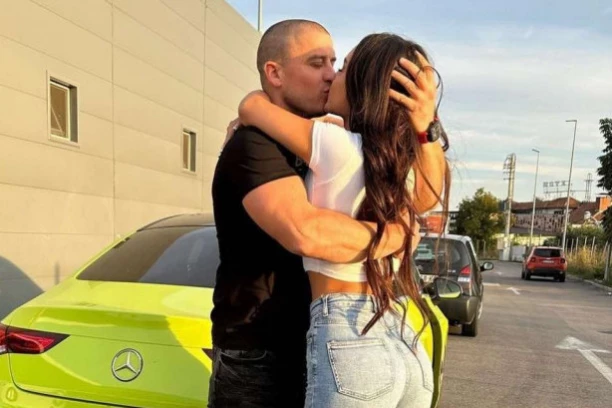 DRAGOJEVIĆ PREOTEO PRIJATELJU DEVOJKU: Davidova nova izabranica uhvaćena na sajtu za odrasle, isplivali SKANDALOZNI DETALJI!