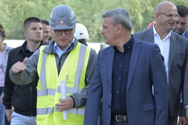 VESIĆ: Nova deonica auto-puta znači više novih radnih mesta i bolji standard