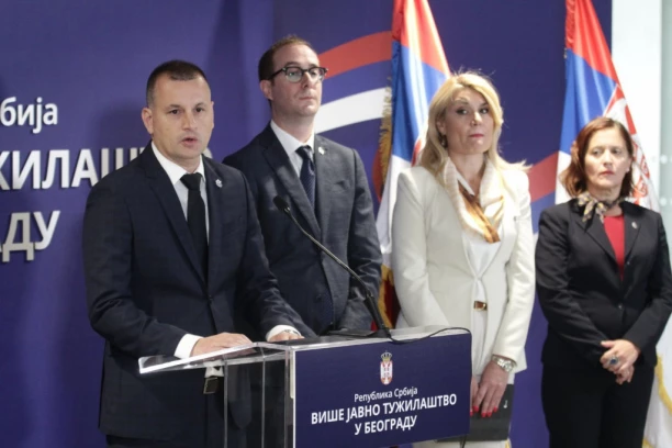 POŠTOVANJE ZAKONA JE MOJ "ŠTIT" OD NEOSNOVANIH NAPADA! Tužilac Stefanović oštro odgovorio na "pitanja" N1: "Kad biste imali samo malo više ZNANJA..."
