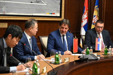 GAŠIĆ SE SASTAO SA NOVIMENOVANIM AMBASADOROM KINE: Zajedničkim radom do jačanja srpsko-kineskog odnosa i prijateljstva (FOTO)