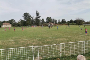 MILAN IMA ŽIRUA, A OMLADINAC BAKIJA: Povreda golmana već na startu meča poremetila je planove tima iz Rakinca! (VIDEO)