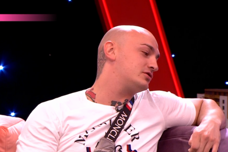 Desingerica o Pljugici u Amig show