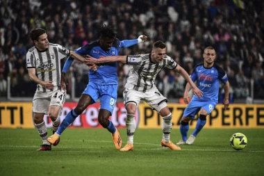 NOVI SKANDAL U JUVENTUSU! Fudbaler OPTUŽEN za klađenje!