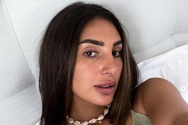 "I DALJE MI POSVEĆUJEŠ GOLOVE" Jovana Tomić prozvala ZAUZETOG fudbalera, izgorele mreže!