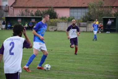 TRIJUMF VREDAN LIDERSKE POZICIJE: Iz Porodina je Budućnost ispraćena sa osam golova u mreži!