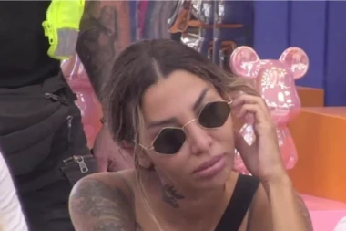 ANELI SLAGALA DA PLAČE ZBOG ĆERKE, OVO JE ISTINA: Đedović je raskrinkao u programu uživo, ona i Janjuš proglašeni FOLIRANTIMA!