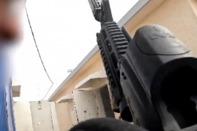 JOŠ JEDAN TERORISTIČKI NAPAD! Ubijeno šestoro radnika poznate kompanije!