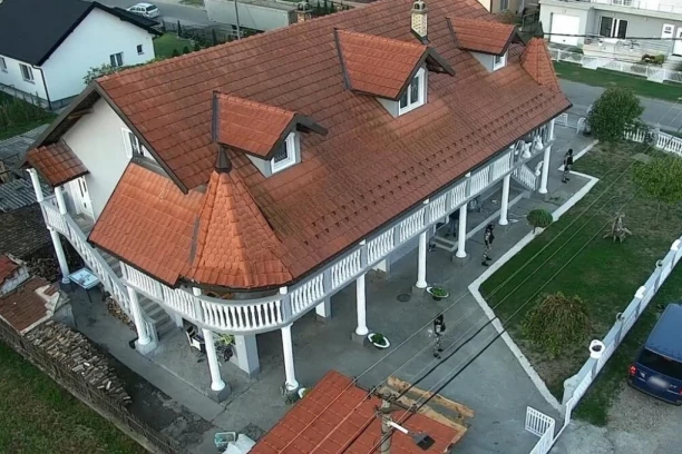 PRESTRAVLJENA SAM I ŠOKIRANA ZBOG NJIHOVOG PONAŠANJA: Komšije ispričale kako se kretala grupa koja je TRGOVALA LJUDIMA!