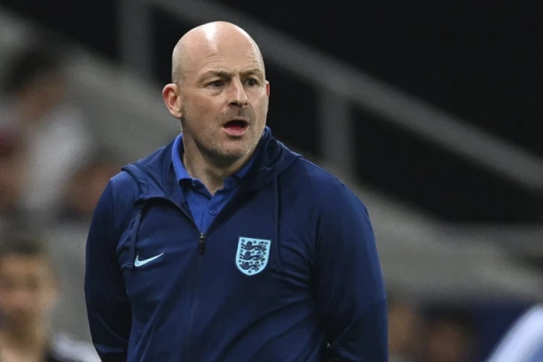 BEZ TRIPIJEA, I GDE JE BELINGAM? Li Karsli objavio sastav Engleske reprezentacije! (FOTO)