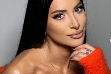 BURNA PROŠLOST NAŠE PEVAČICE ISPLIVALA NA VIDELO: Ove detalje o Ini Gardijan niste znali!