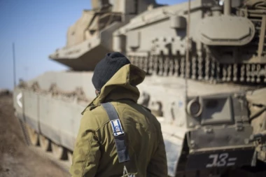 IZRAEL POKREĆE KOPNENU OFANZIVU? Ministar odbrane: Uskoro ćete videti Gazu iznutra