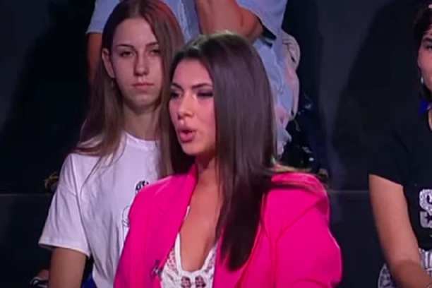 MILICA VESELINOVIĆ OBJAVILA PORUKE, SAD JE SVE JASNO: "Prokletnice, nisam verovala kada su mi govorili..."