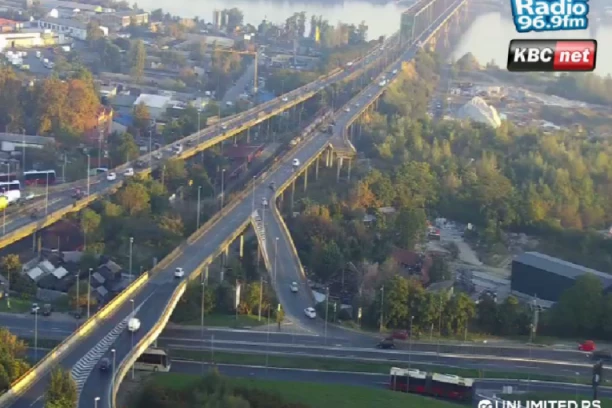 OD JUTROS JE LEPO VOZITI BEOGRADOM! Ovakvi prizori u prestonici se retko viđaju, nigde nema gužve! (FOTO)