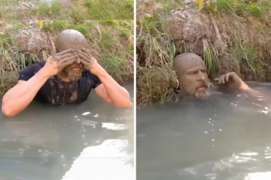 OVAKVOG PECAROŠA SIGURNO NIKAD NISTE VIDELI: Lovi bez štapa i udice, ribe mu same dolaze i uvek ima bogat ulov (VIDEO)