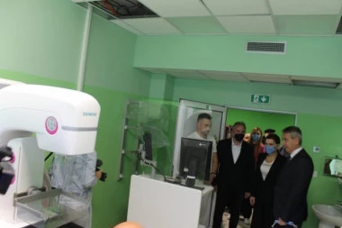 TAJKUNSKI MEDIJI OPET POGREŠNO INFORMIŠU NAROD! Prof.dr Sanja Radojević-Škodrić iznela ISTINU o mamografu u Zdravstvenom centru Vranje