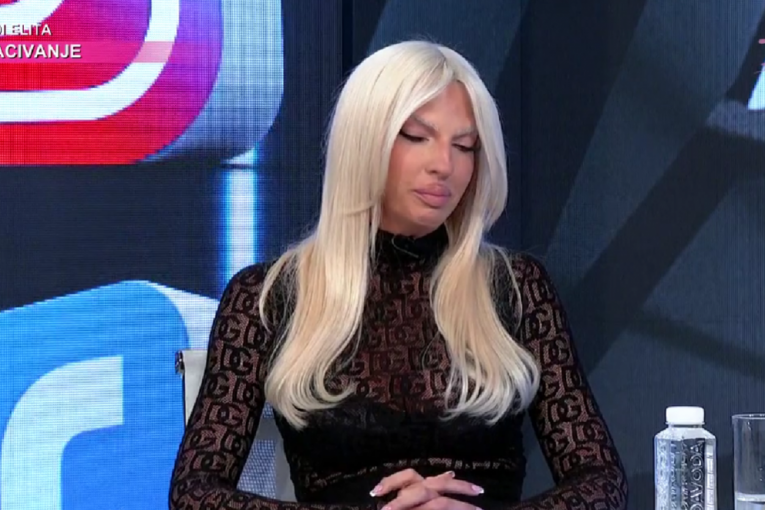 Jelena Karleuša u Hit Tvitu na Pinku