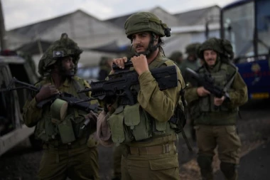 MOJA BRAĆO PO ORUŽJU, CELA NACIJA GLEDA U NAS: Izraelski general uveren u POBEDU u Gazi
