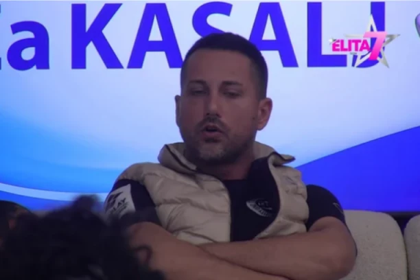 OVO JE ISTINA O ŽIVOTU MARKA ĐEDOVIĆA: Detalji teraju suze na oči, u NAJGORIM GODINAMA bio je prinuđen da odraste preko noći!