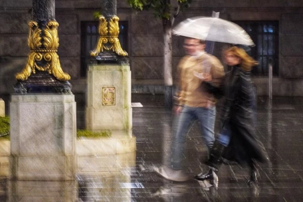UPOZORENJE! NAGLI PORAST TEMPERATURE UTIČE NA OVE PROBLEME: I zdravi će biti bolesni, pazite se SVAĐA, svi će biti NERVOZNI
