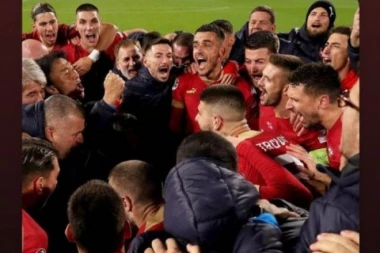 "ORLOVI" DOČEKALI NOVAJLIJU: ODLIČNA ATMOSFERA na treningu i "DOBRODOŠLICA" za Filipa Stankovića! (VIDEO)