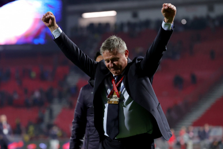 Slavlje selektora nakon trijumfa nad selekcijom Crne Gore