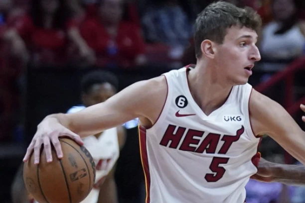 MAJAMI SLAVIO POSLE PRODUŽETKA: Skroman učinak startera Jovića! Rajakovićev Toronto položio oružje pred najjačim timom lige!