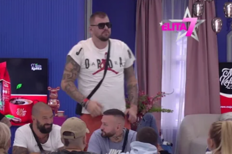 Janjuš i Aneli svađa Elita