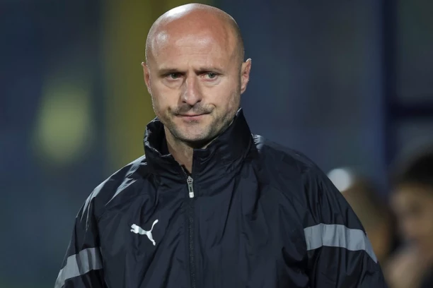 DULJAJ ZAGRMEO: Ljudi LETE NA MARS, 21. VEK, a mi ne možemo...