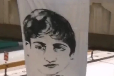 ŠTA SE TO DEŠAVA U IRANU? Policija pretukla tinejdžerku zbog HIDŽABA, doživela MOŽDANU SMRT!