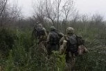 "SEDE PO HOTELIMA I KAFIĆIMA" Poljska vraća vojno sposobne Ukrajince u matičnu zemlju