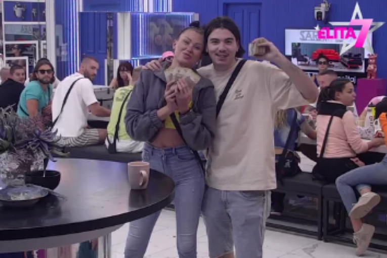 Nikola Jovanović Predsenik i Teodora Delić