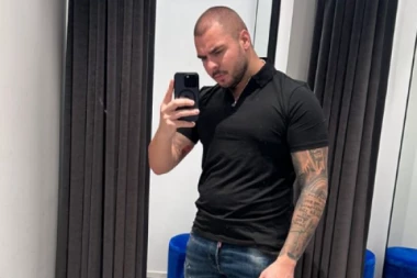 POVREĐEN MLADENOVIĆKIN DEČKO, KRV ŠIKLJA NA SVE STRANE: Osvanula uznemirujuća fotografija nakon pomirenja!