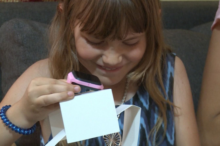 Jovana Jeremić sa porodicom Marković