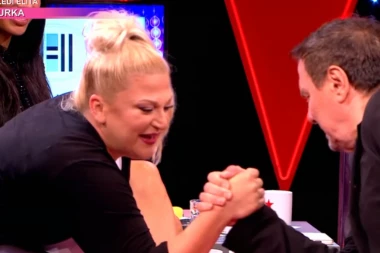 HIT SCENA NA PINKU! Keba OBARAO RUKE sa Natašom Aksentijević, a onda mu je voditeljka uputila ŠOK PITANJE!