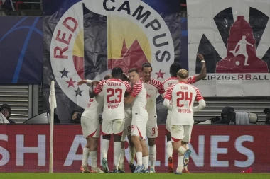 LAJPCIG SILOVIT I POSLE ZVEZDE: "Bikovi" u šestoj brzini protiv Kelna!