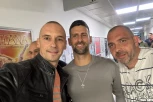 NOVAK DOŠAO NA EVROLIGAŠKI DERBI! Evo s kim je Đoković došao da GLEDA večite rivale!
